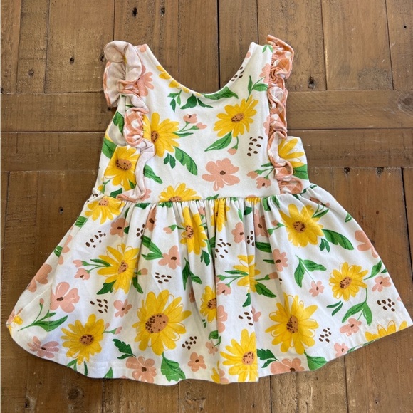 Eleanor rose daisy ruffled top - Picture 5 of 6